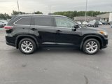 Used 2015 Toyota Highlander XLE image 6