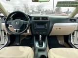 Used 2013 Volkswagen Jetta SE image 3