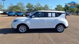 Used 2023 Kia Soul LX w/ LX Technology Package image 5