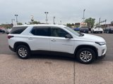 Used 2022 Chevrolet Traverse LS image 5