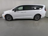 New 2025 Chrysler Pacifica Select image 4