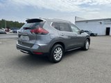 Used 2019 Nissan Rogue SV image 5