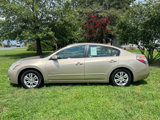 Used 2010 Nissan Altima 2.5 S w/ Convenience Pkg image 2