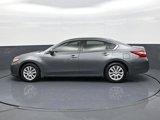 Used 2017 Nissan Altima 2.5 S w/ Power Driver Seat Package image 2