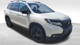 Used 2019 Honda Passport Elite image 2