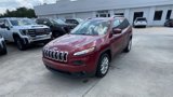 Used 2017 Jeep Cherokee Latitude w/ Comfort/Convenience Group image 4