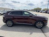 Used 2020 Lincoln Nautilus Premier w/ Equipment Group 101A image 2