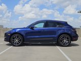 Certified 2024 Porsche Macan image 2
