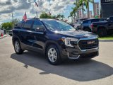 Used 2022 GMC Terrain SLE w/ Driver Convenience Package image 3