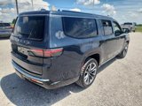 Used 2023 Jeep Wagoneer L Series III w/ Premium Group I image 3