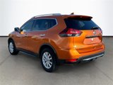 Used 2019 Nissan Rogue SV image 5