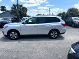 Used 2020 Nissan Pathfinder SV image 2