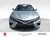 Certified 2018 Toyota Camry SE image 2