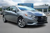 Used 2023 Nissan Versa SV image 3