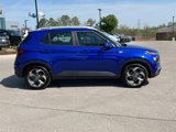 Used 2024 Hyundai Venue SEL image 2