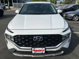 Used 2023 Hyundai Santa Fe SEL image 2
