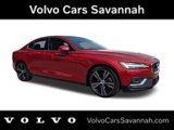 Used 2021 Volvo S60 T5 Inscription image 2
