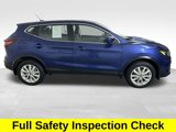 Used 2022 Nissan Rogue Sport S image 3