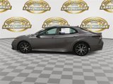 Used 2022 Toyota Camry SE image 3