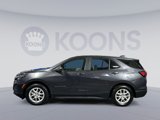 Used 2022 Chevrolet Equinox LS image 2