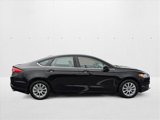 Used 2018 Ford Fusion S image 4