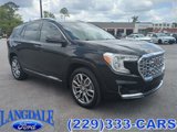 Used 2022 GMC Terrain Denali w/ Denali Premium Package image 2