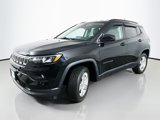 Used 2022 Jeep Compass Latitude image 3
