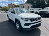 Used 2024 Jeep Compass Sport image 3
