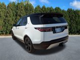 Used 2024 Land Rover Discovery Metropolitan Edition image 6