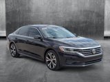 Used 2021 Volkswagen Passat 2.0T SE image 3