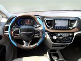 Used 2019 Chrysler Pacifica Touring-L Plus w/ Advanced Safetytec Group image 5