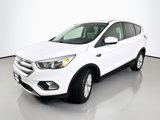 Used 2017 Ford Escape SE image 3