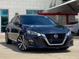 Used 2020 Nissan Altima 2.5 Platinum image 2