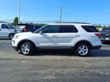 Used 2019 Ford Explorer XLT w/ Equipment Group 202A image 2