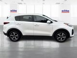 Used 2020 Kia Sportage LX image 2