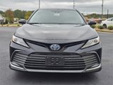 Used 2022 Toyota Camry XLE image 3