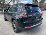 Used 2023 Jeep Grand Cherokee Limited w/ Luxury Tech Group II image 4