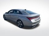 Used 2023 Hyundai Elantra Limited image 3