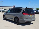 New 2025 Chrysler Pacifica Limited w/ Uconnect Theater Family Group image 5