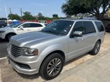 Used 2017 Lincoln Navigator Select image 2