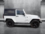 Used 2016 Jeep Wrangler Sahara w/ Connectivity Group image 4