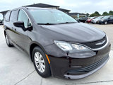 Used 2017 Chrysler Pacifica Touring w/ Tire & Wheel Group image 2