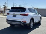 Used 2019 Hyundai Santa Fe SE image 2