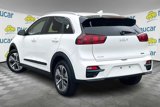 Used 2022 Kia Niro EX image 4