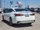 Used 2022 Nissan Altima 2.5 Platinum image 4