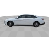 Used 2025 Hyundai Elantra SE w/ Cargo Package image 5