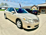 Used 2011 Toyota Camry LE image 3