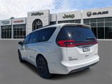New 2025 Chrysler Pacifica Limited w/ Trailer Tow Group image 6