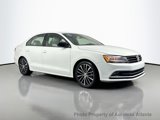 Used 2016 Volkswagen Jetta Sport image 3