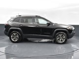 Used 2019 Jeep Cherokee Trailhawk w/ Comfort/Convenience Group image 4